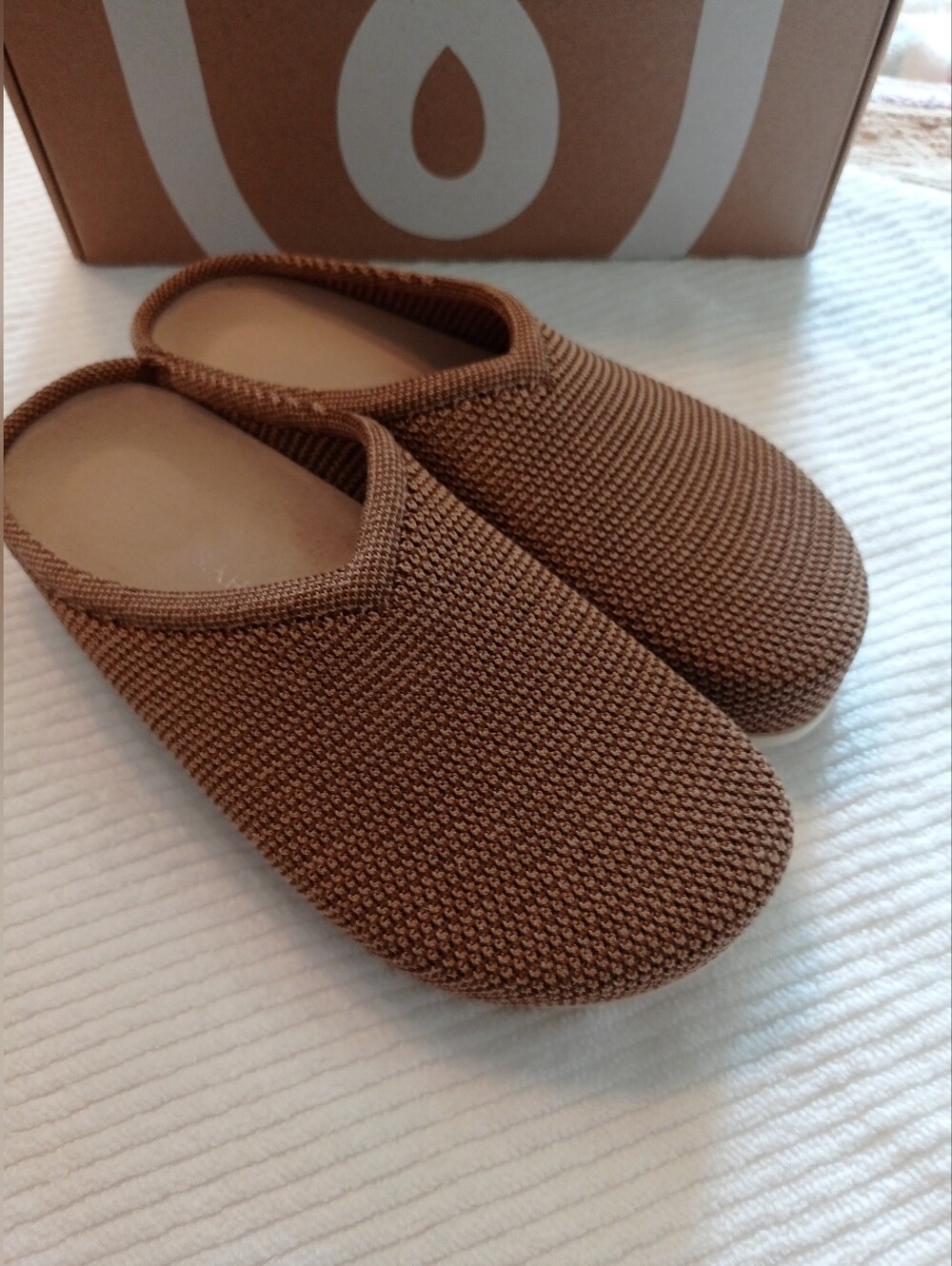 Rothy's Wheat Raffia Hemp Casual Clog — Wheat Raffia